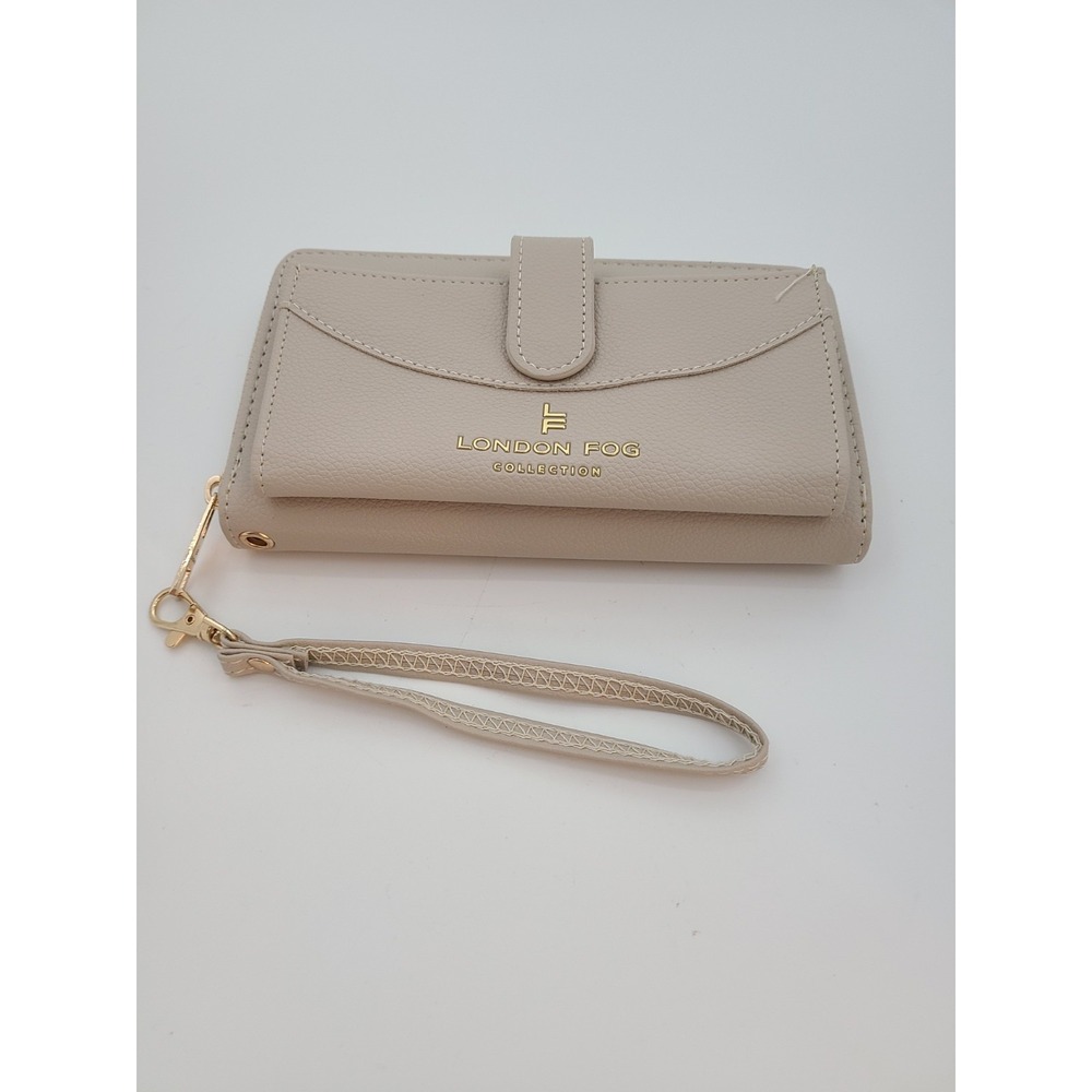 London Fog Collection Carlisle Cream Colored Bifold Wristlet Wallet. NWOT